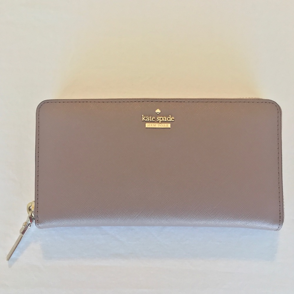 Kate Spade Zipper Wallet